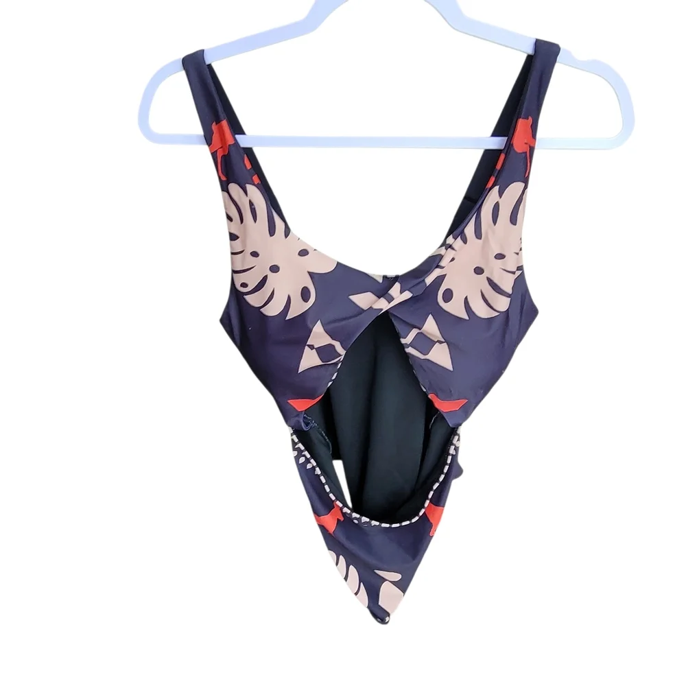 Commense Swimsuit Large NWT - Picture 2 of 6